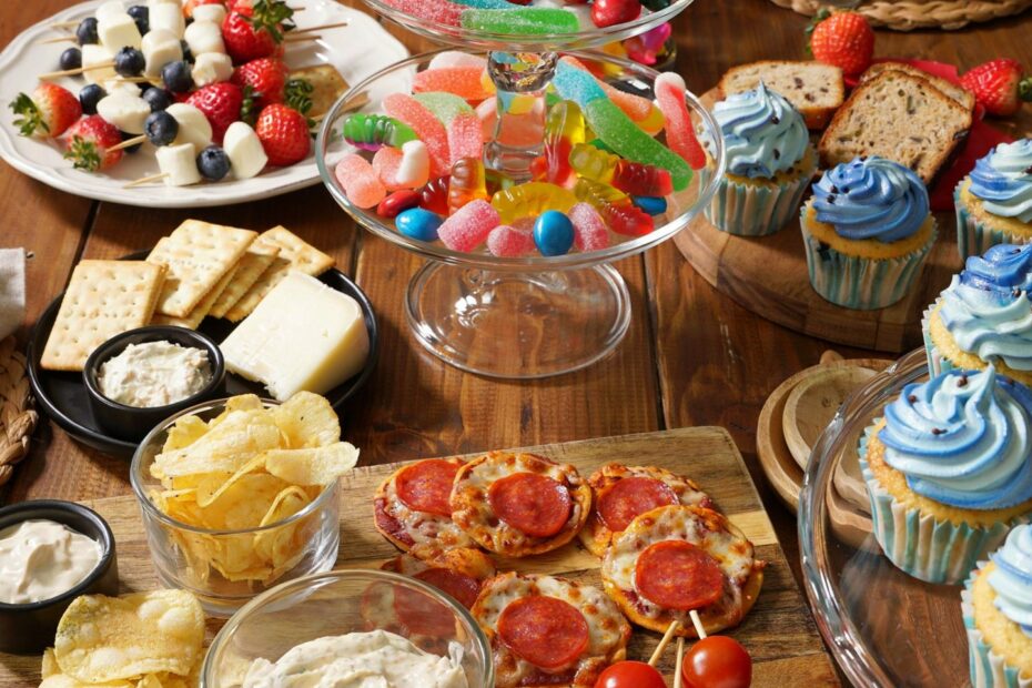 Party Charcuterie Board Ideas | Easy Grazing Board for Entertaining | Party Food Inspo